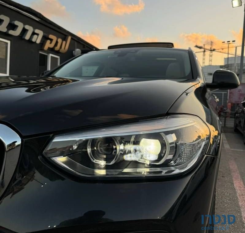 2021' BMW X4 ב מ וו photo #5