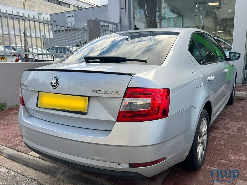 2020' Skoda Octavia סקודה אוקטביה photo #2