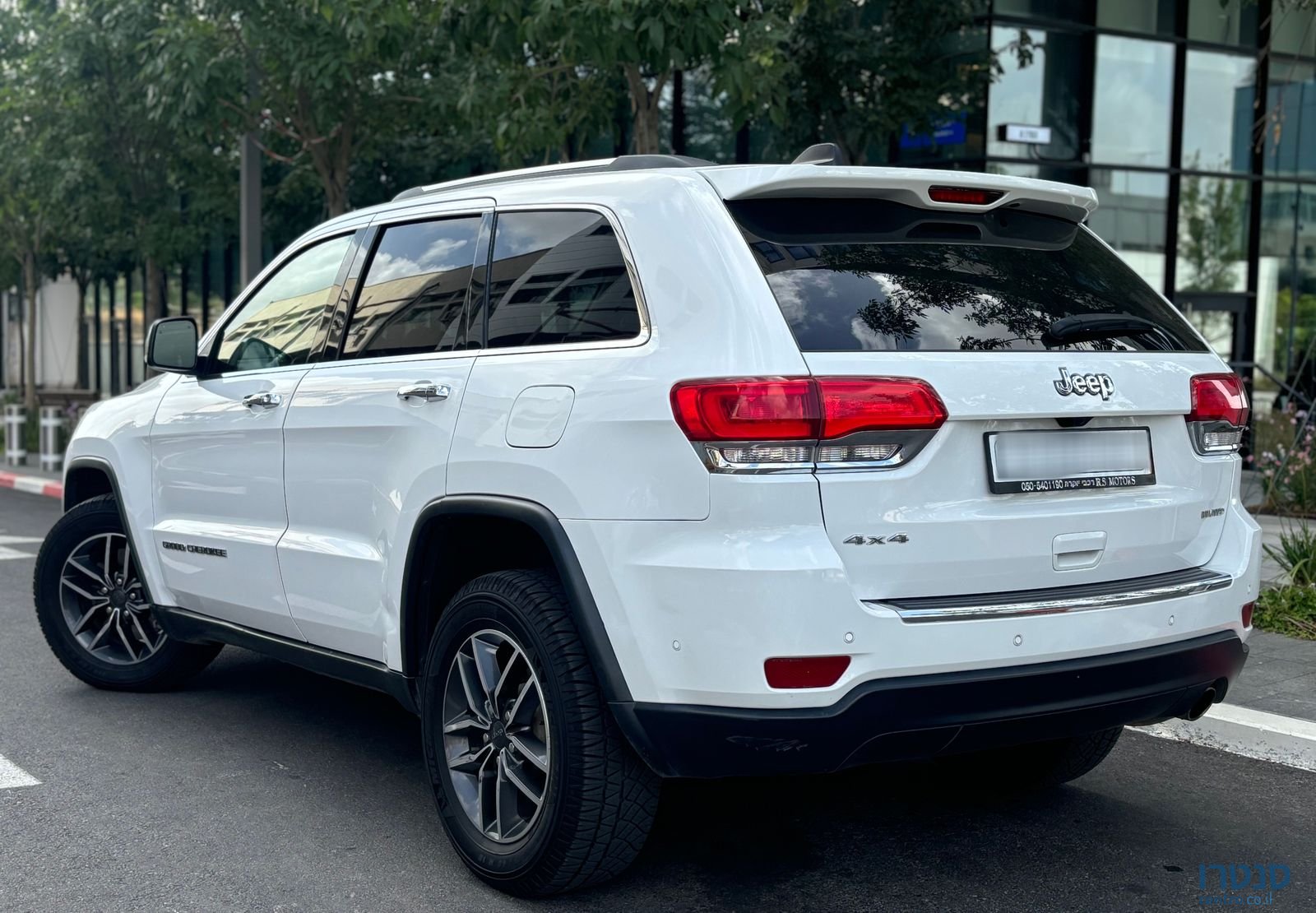2019' Jeep Grand Cherokee ג'יפ גרנד צ'ירוקי photo #5
