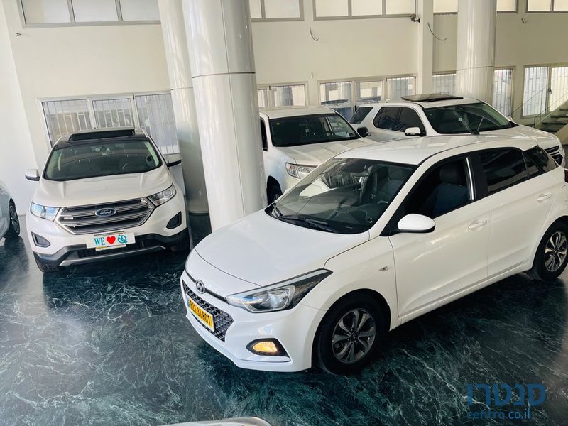 2019' Hyundai i20 יונדאי photo #5