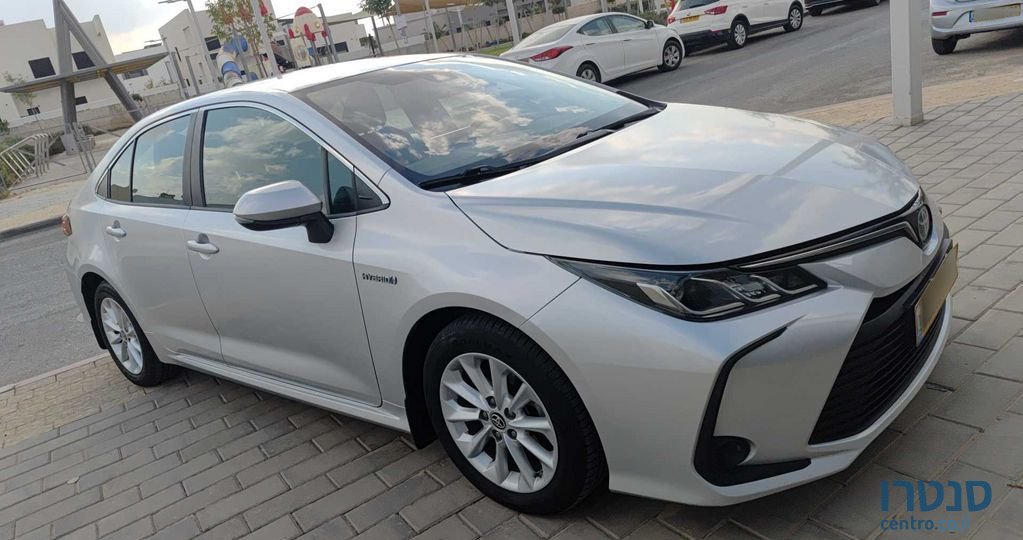 2020' Toyota Corolla טויוטה קורולה photo #1