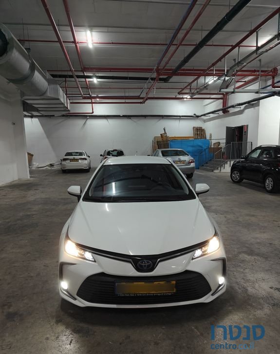 2020' Toyota Corolla טויוטה קורולה photo #4