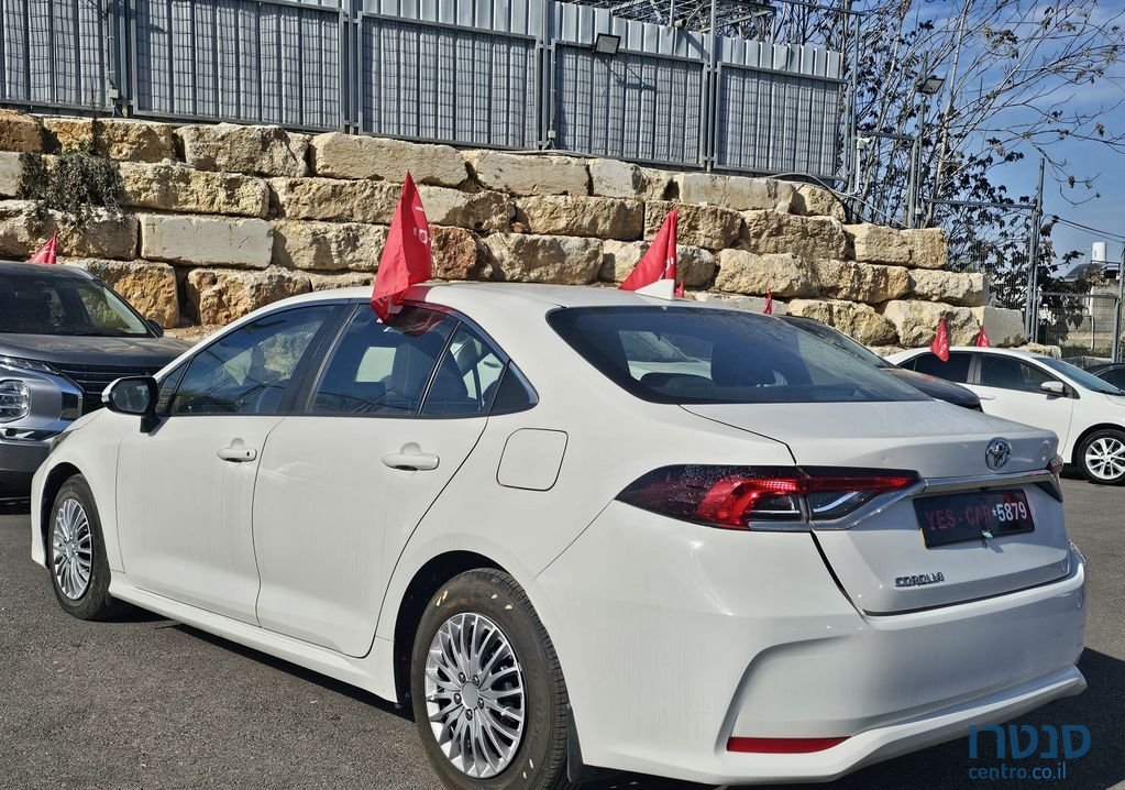 2021' Toyota Corolla טויוטה קורולה photo #3
