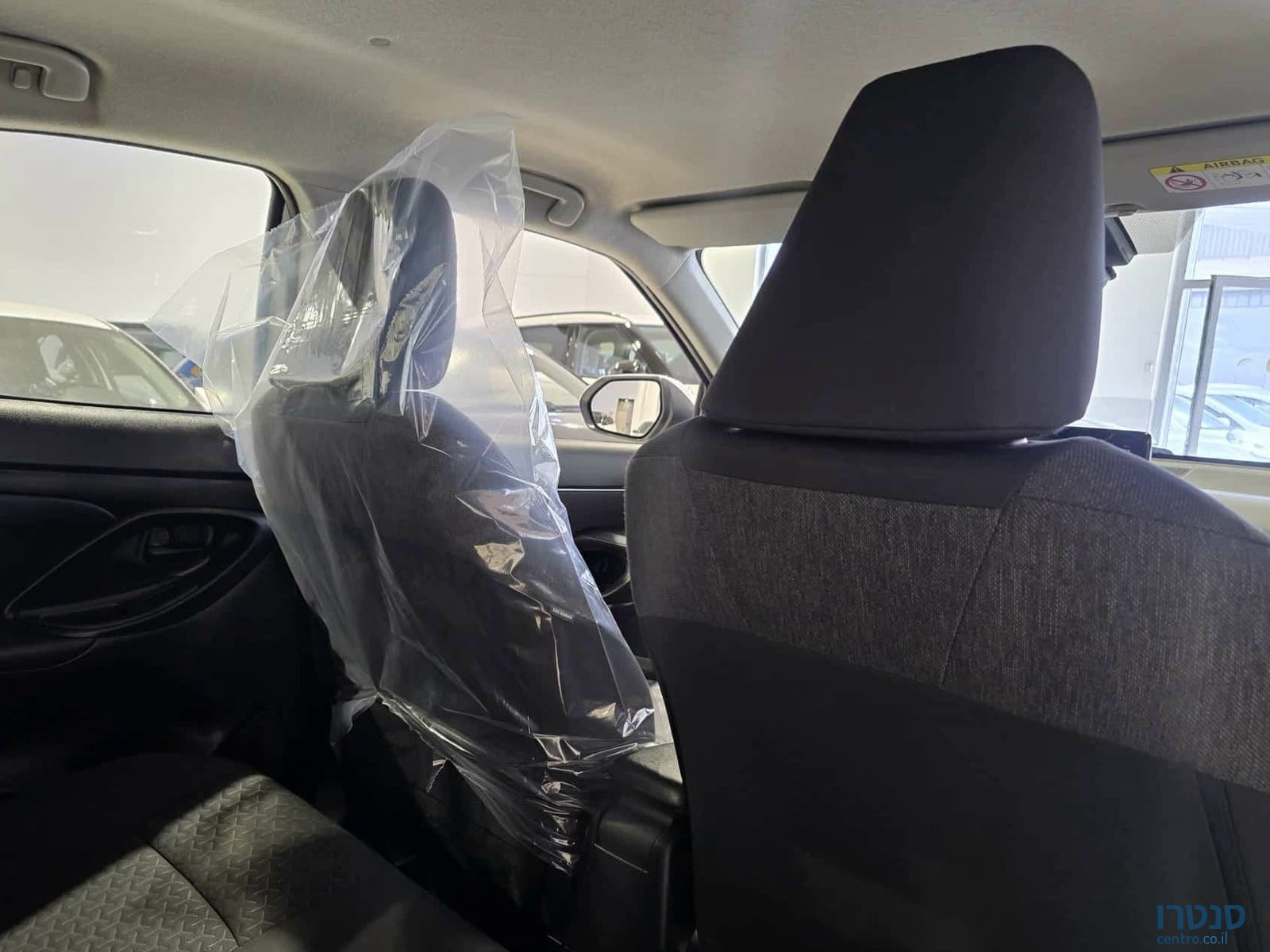 2023' Toyota Yaris Cross photo #6