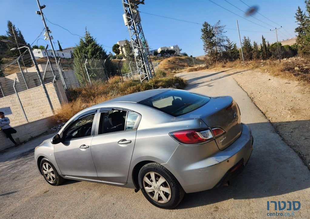 2009' Mazda 3 מאזדה photo #4