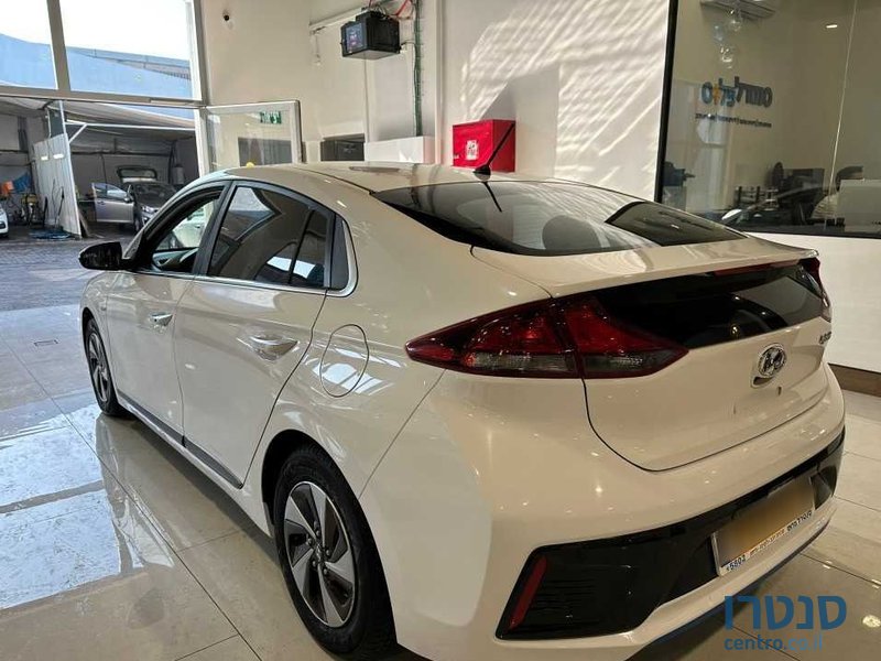 2018' Hyundai Ioniq יונדאי איוניק photo #5