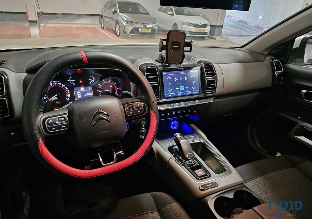 2020' Citroen C5 Aircross סיטרואן C5 איירקרוס photo #4