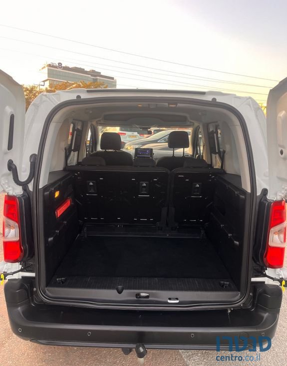 2021' Toyota City טויוטה סיטי photo #2