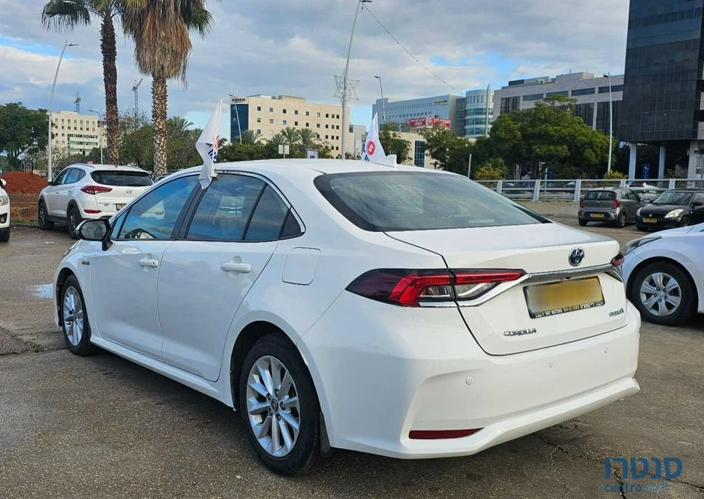 2020' Toyota Corolla טויוטה קורולה photo #3