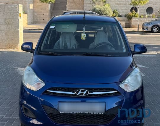 2011' Hyundai i10 יונדאי photo #1