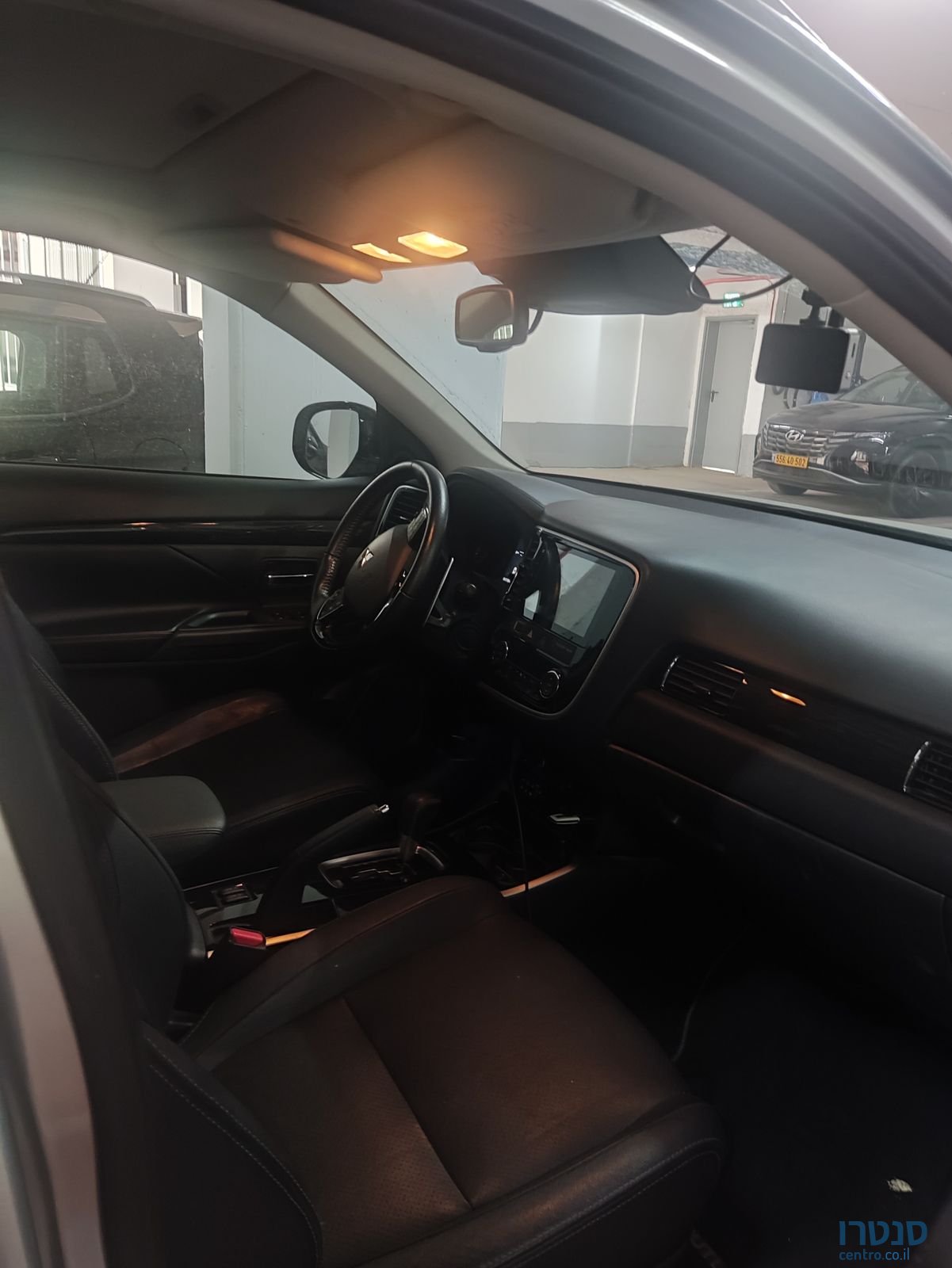 2018' Mitsubishi Outlander מיצובישי אאוטלנדר photo #4