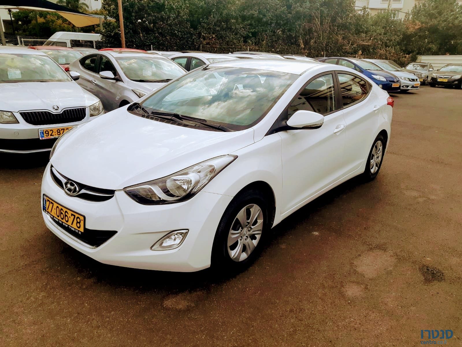 2012' Hyundai i35 photo #2