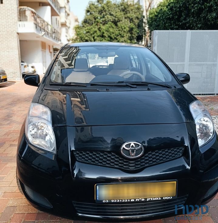 2010' Toyota Yaris טויוטה יאריס photo #4
