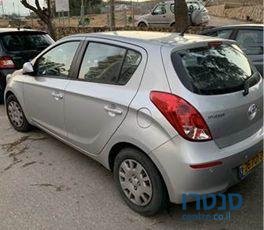 2014' Hyundai i20 i20 יונדאי photo #2