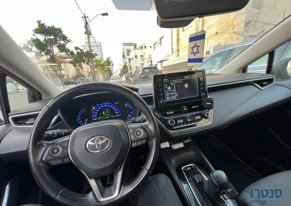 2020' Toyota Corolla טויוטה קורולה photo #2