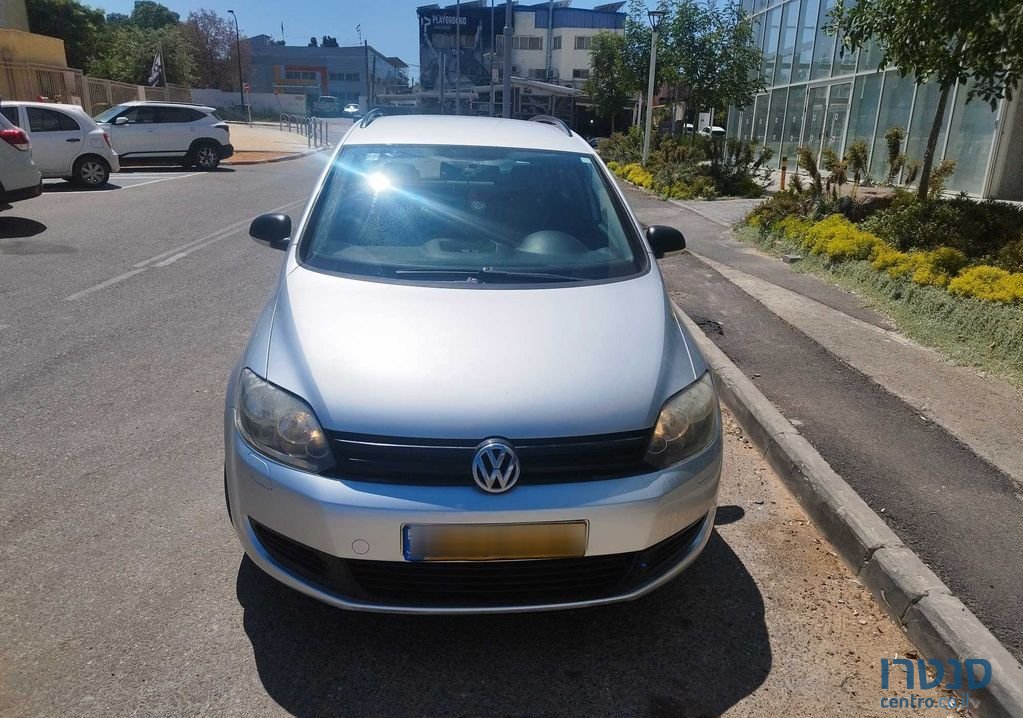2011' Volkswagen Golf פולקסווגן גולף photo #2