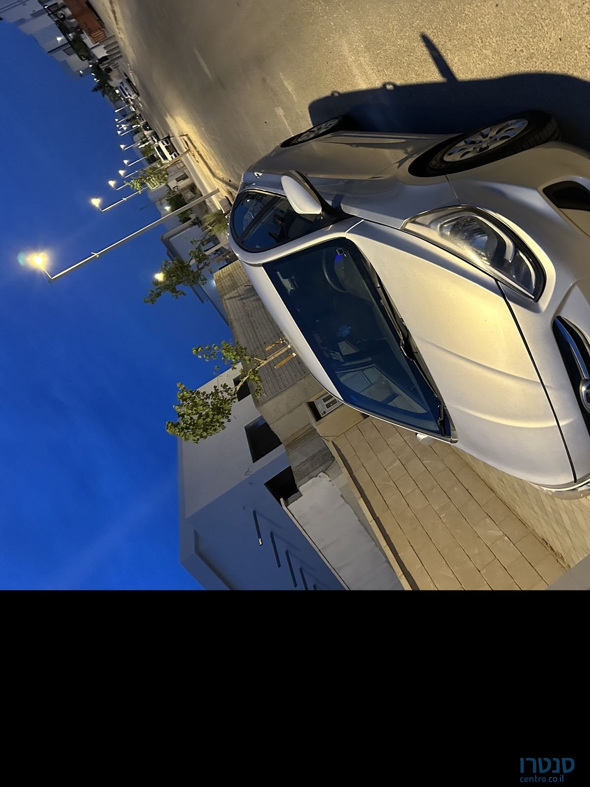 2017' Hyundai i25 יונדאי photo #1