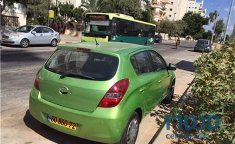 2010' Hyundai i20 photo #4