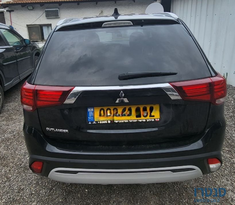 2021' Mitsubishi Outlander מיצובישי אאוטלנדר photo #4
