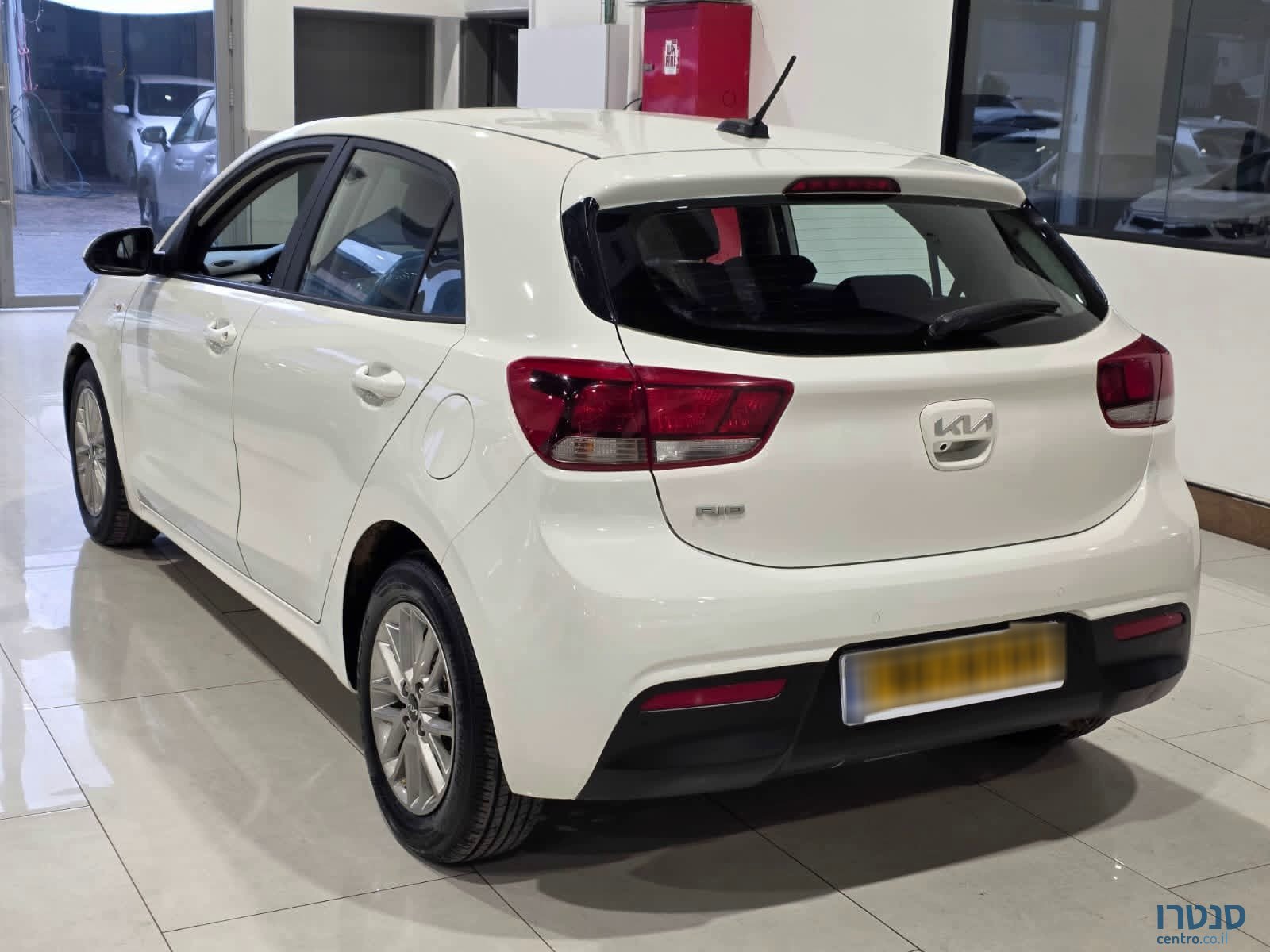 2023' Kia Rio photo #4