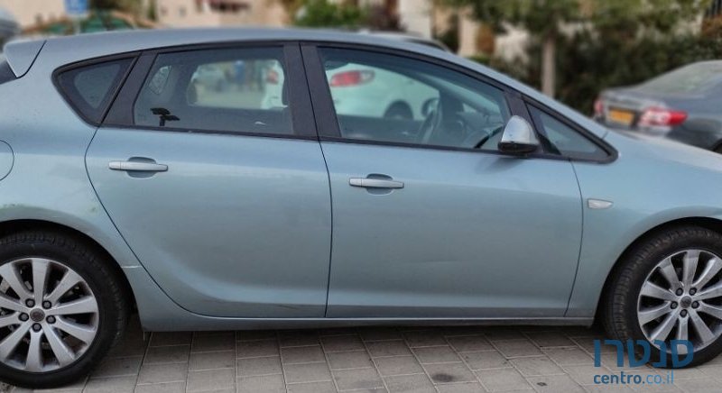 2012' Opel Astra אופל אסטרה photo #4