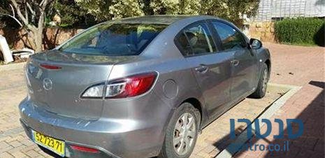 2011' Mazda 3 אקטיב photo #3