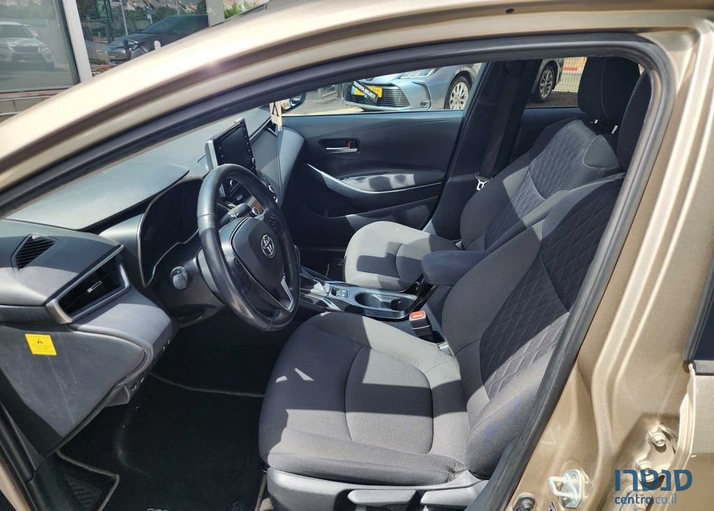 2020' Toyota Corolla טויוטה קורולה photo #2