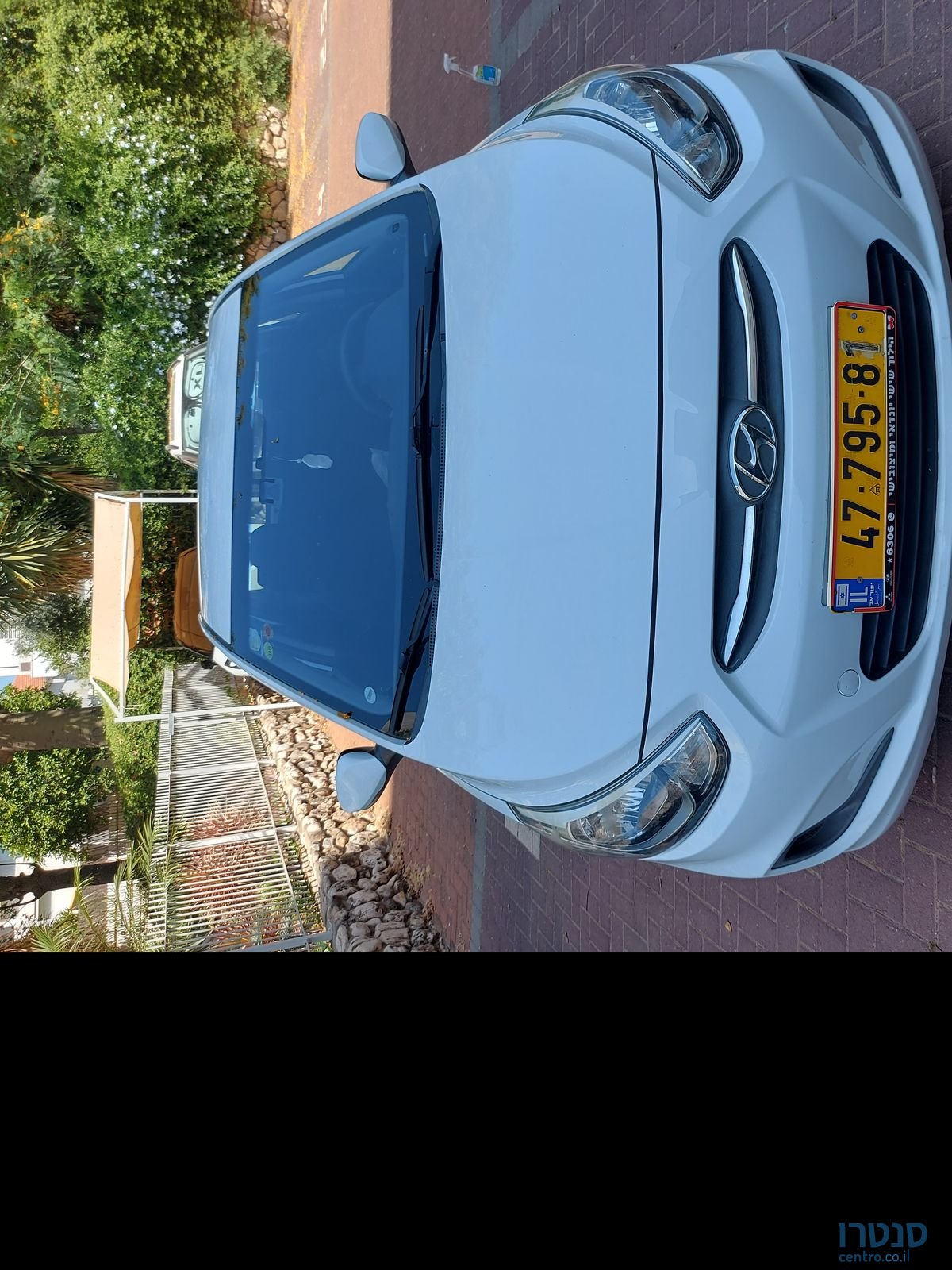 2017' Hyundai i25 יונדאי photo #1