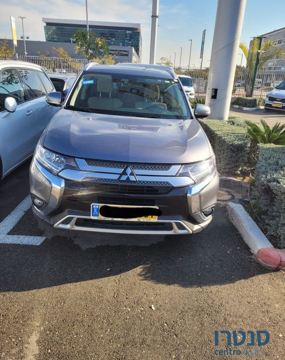 2019' Mitsubishi Outlander מיצובישי אאוטלנדר photo #3