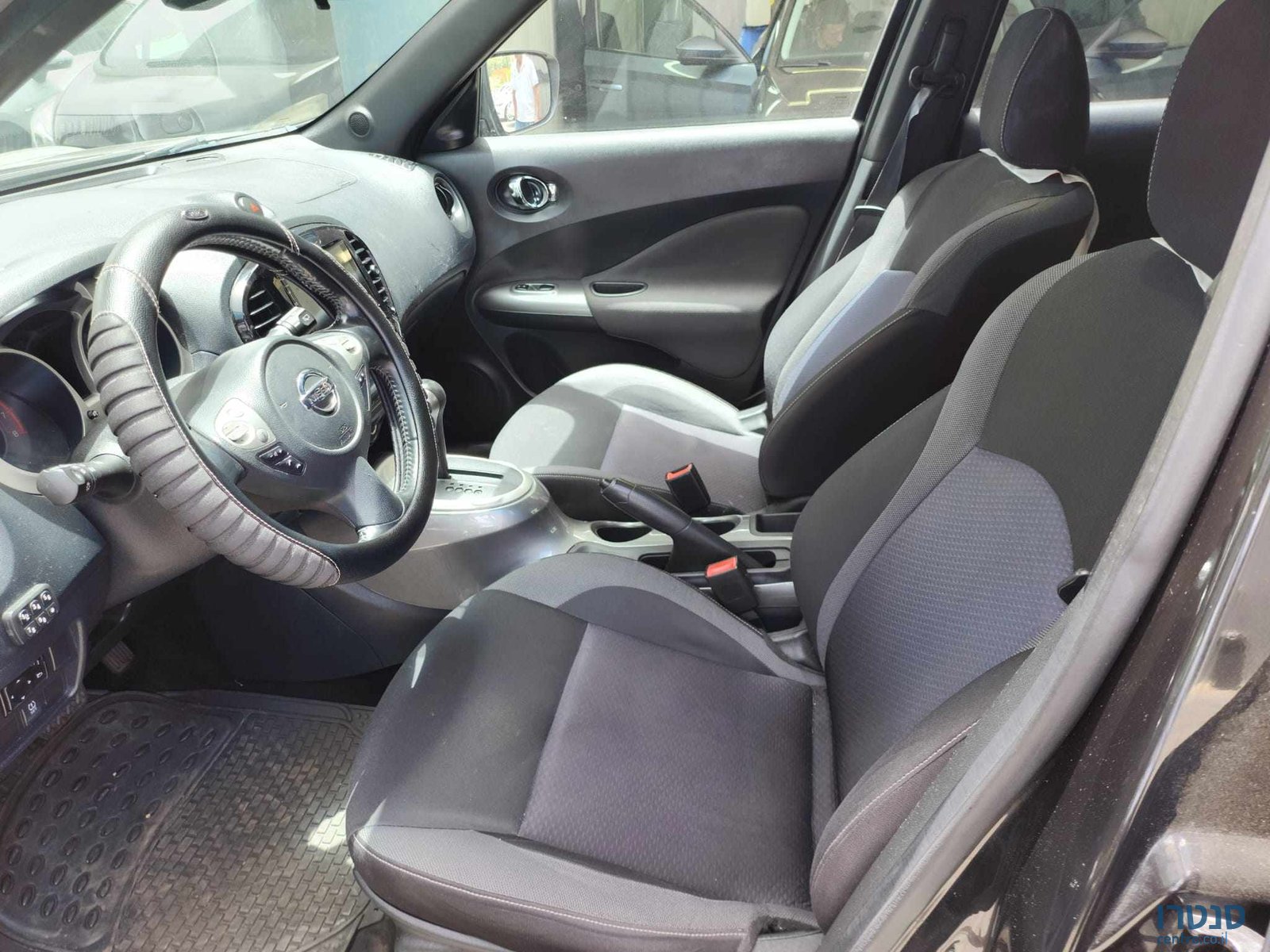 2019' Nissan Juke photo #5