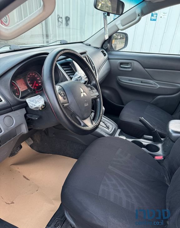 2016' Mitsubishi L200 מיצובישי טרייטון photo #5