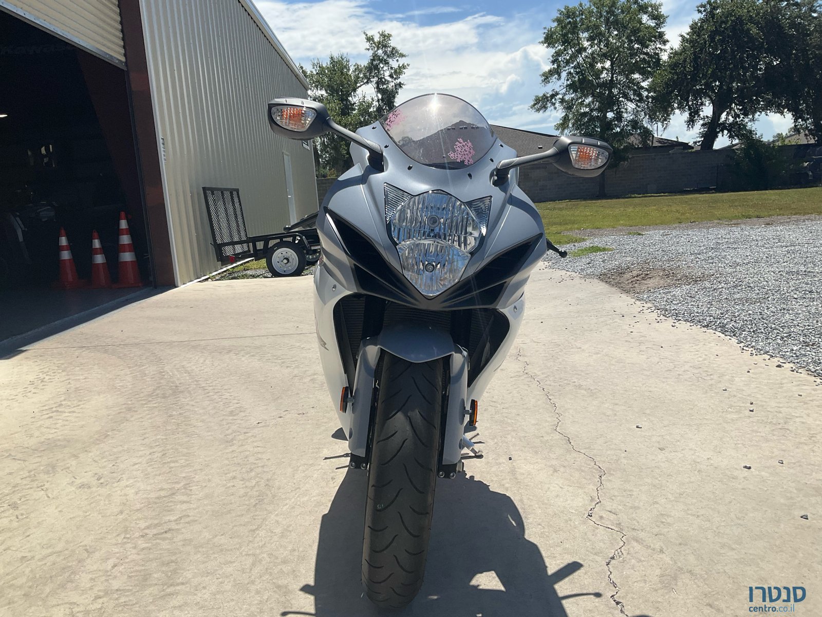 2022' Suzuki GSX-R600 photo #3