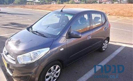 2011' Hyundai i10 יונדאי photo #1