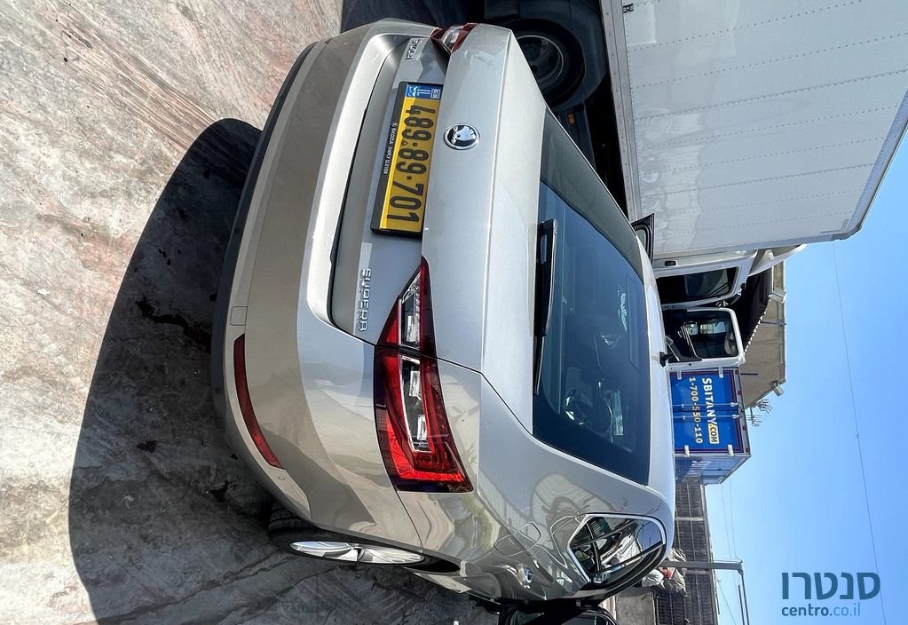 2018' Skoda Superb סקודה סופרב photo #3