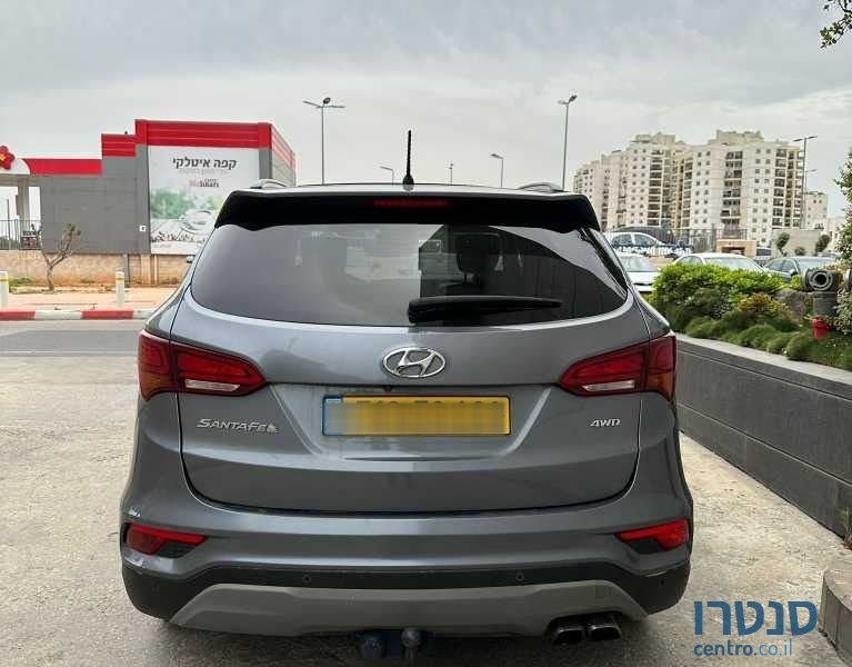 2018' Hyundai Santa Fe יונדאי סנטה פה photo #4