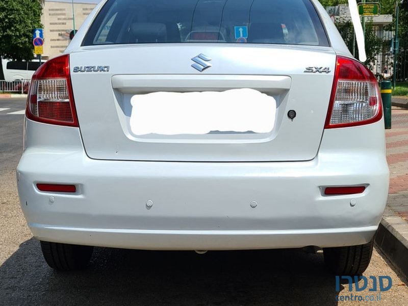 2010' Suzuki SX4 סוזוקי photo #4