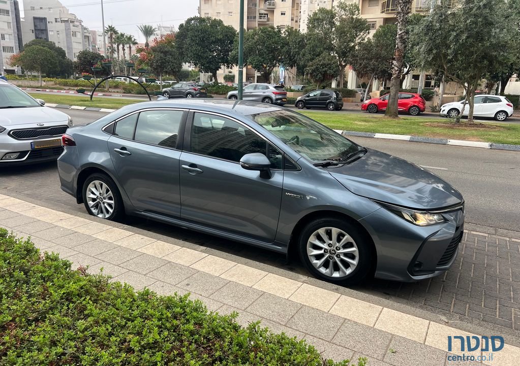 2020' Toyota Corolla טויוטה קורולה photo #5