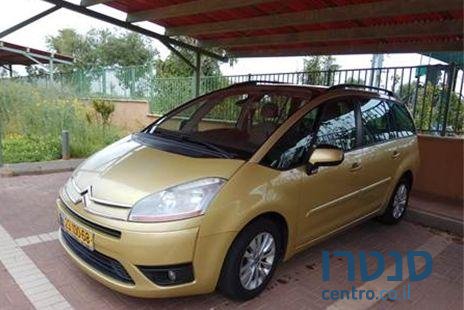 2009' Citroen C4 Picasso photo #2