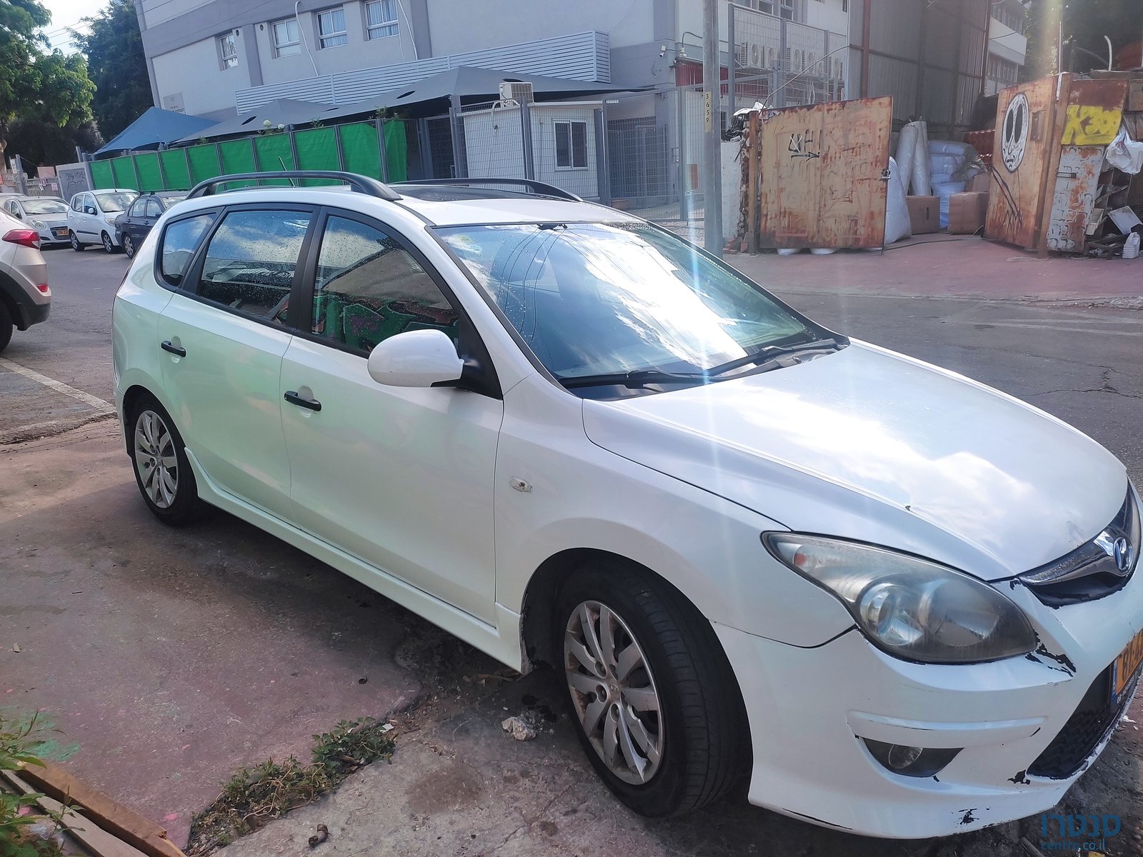 2012' Hyundai i30 יונדאי photo #2