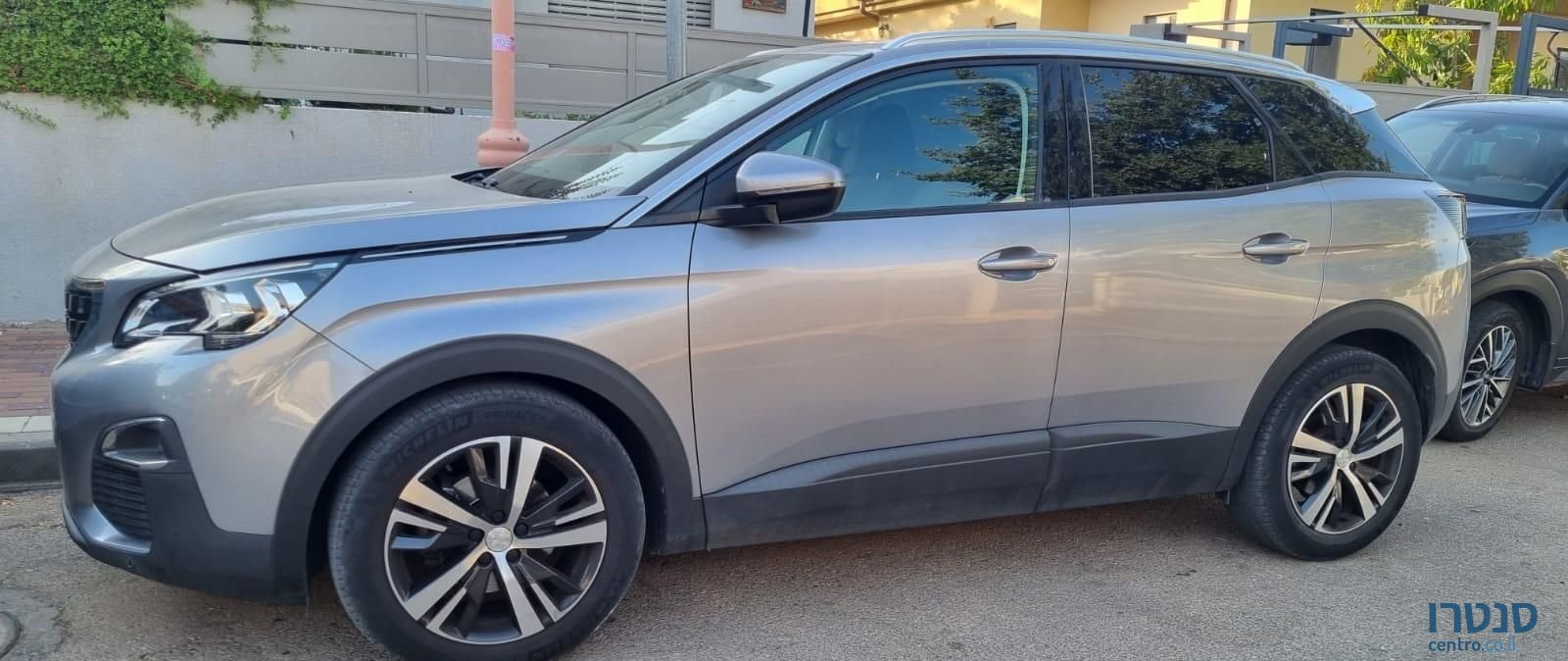 2020' Peugeot 3008 פיג'ו photo #2