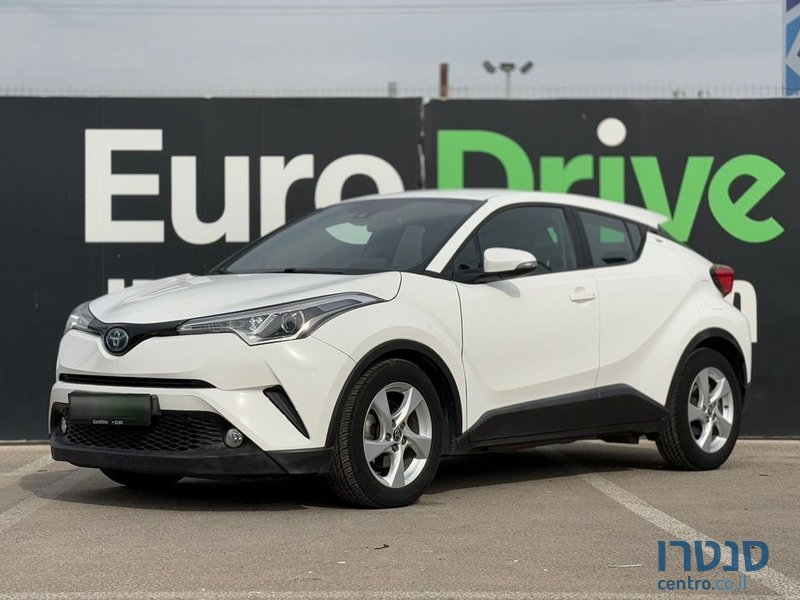 2018' Toyota C-HR טויוטה photo #1