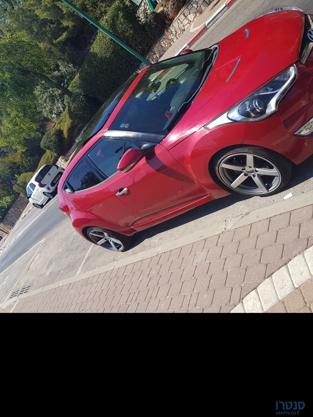 2012' Hyundai Veloster יונדאי ולוסטר photo #1