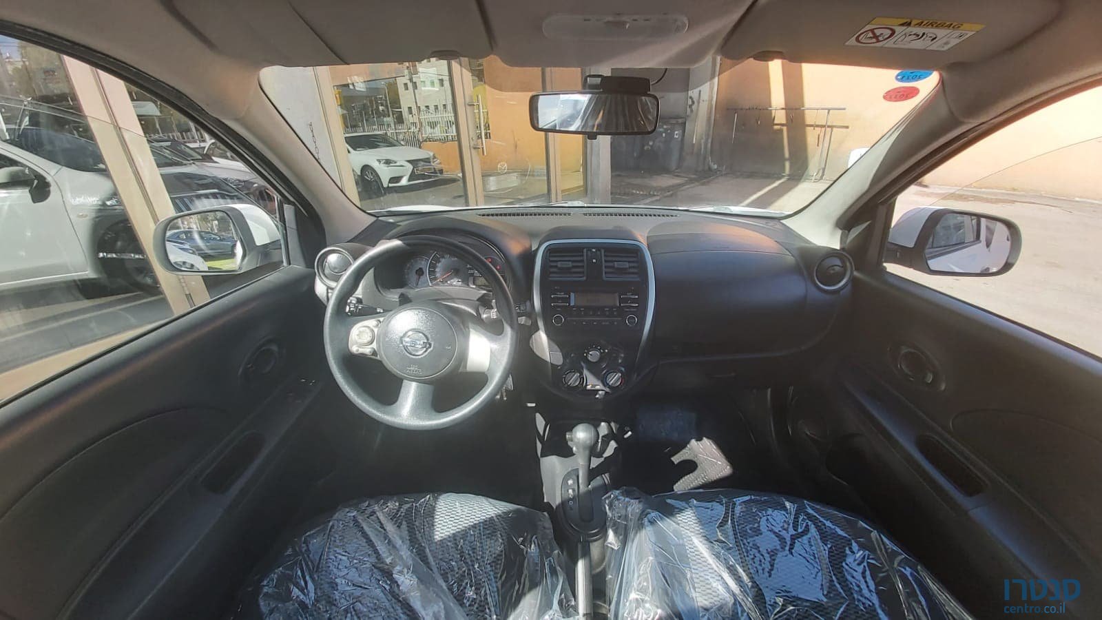 2017' Nissan Micra photo #3