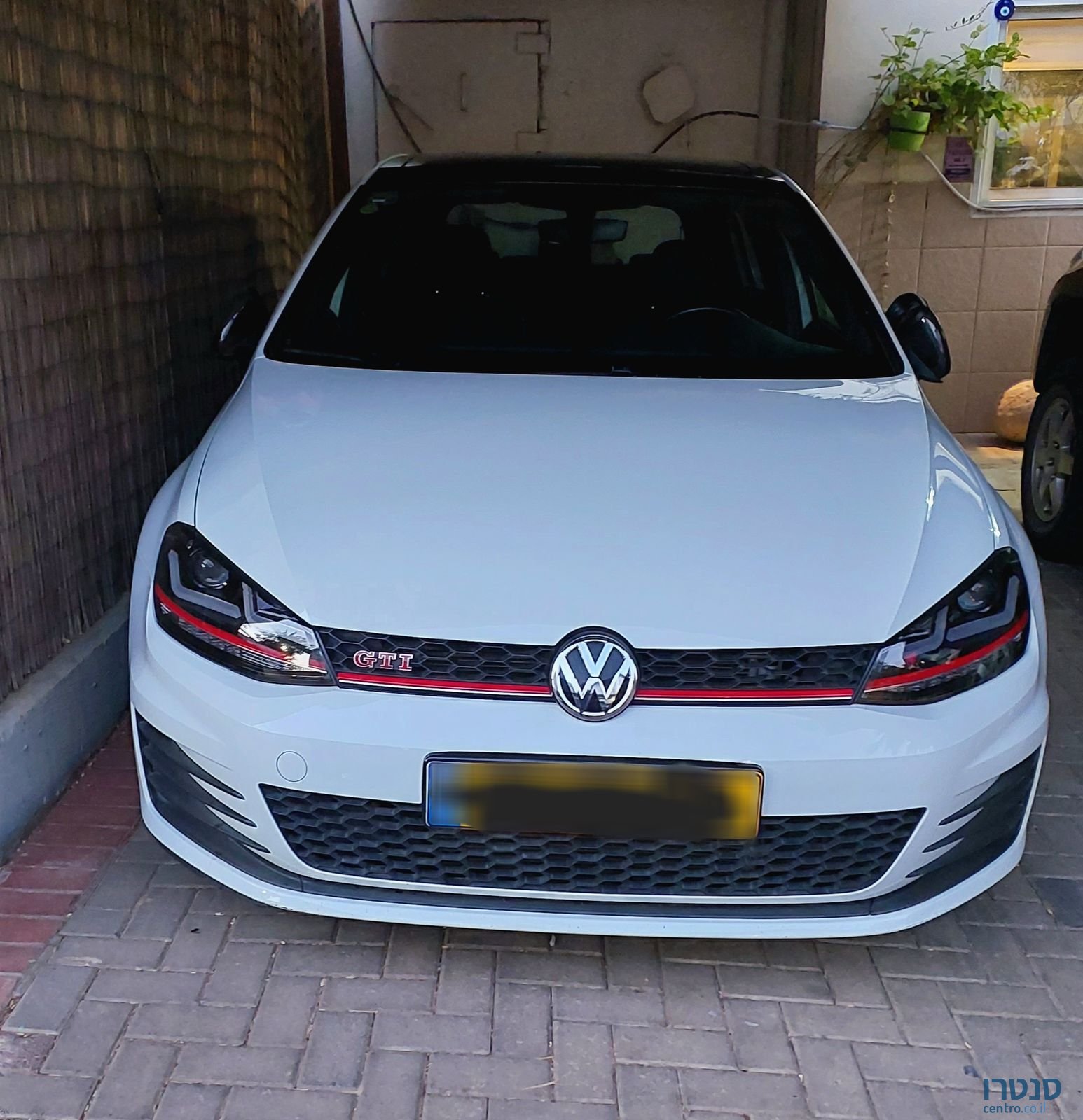 2017' Volkswagen Golf GTI פולקסווגן גולף photo #1