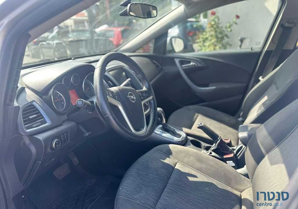 2013' Opel Astra אופל אסטרה photo #3