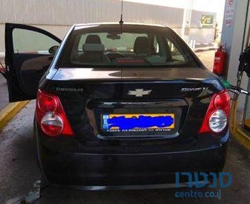 2011' Chevrolet Sonic שברולט סוניק סדאן photo #4