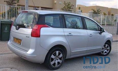 2013' Peugeot 5008 5008 פיג'ו photo #2
