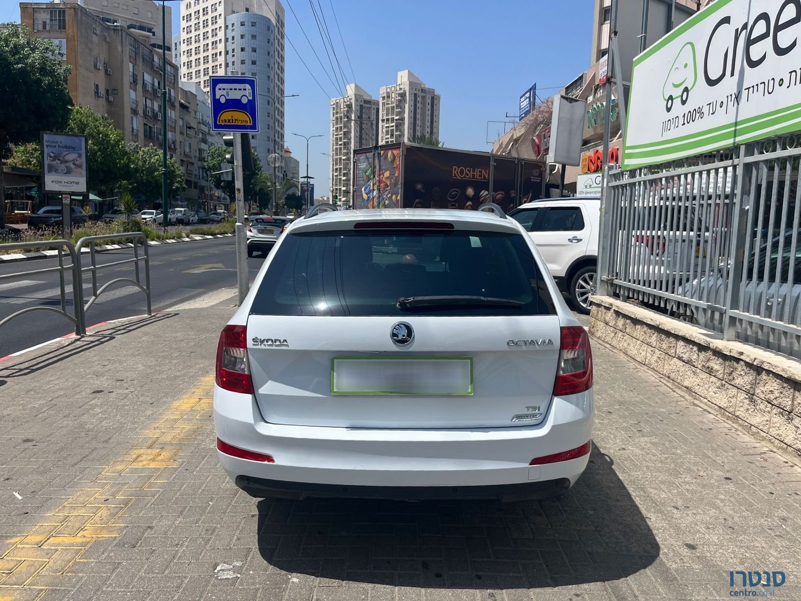 2016' Skoda Octavia photo #6