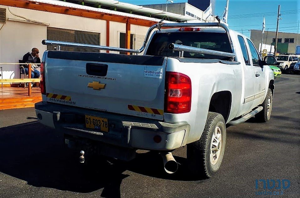 2012' Chevrolet Silverado photo #4