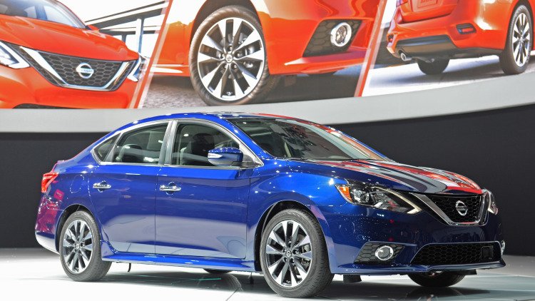 2016 Nissan Sentra Wears a New But Familiar Face